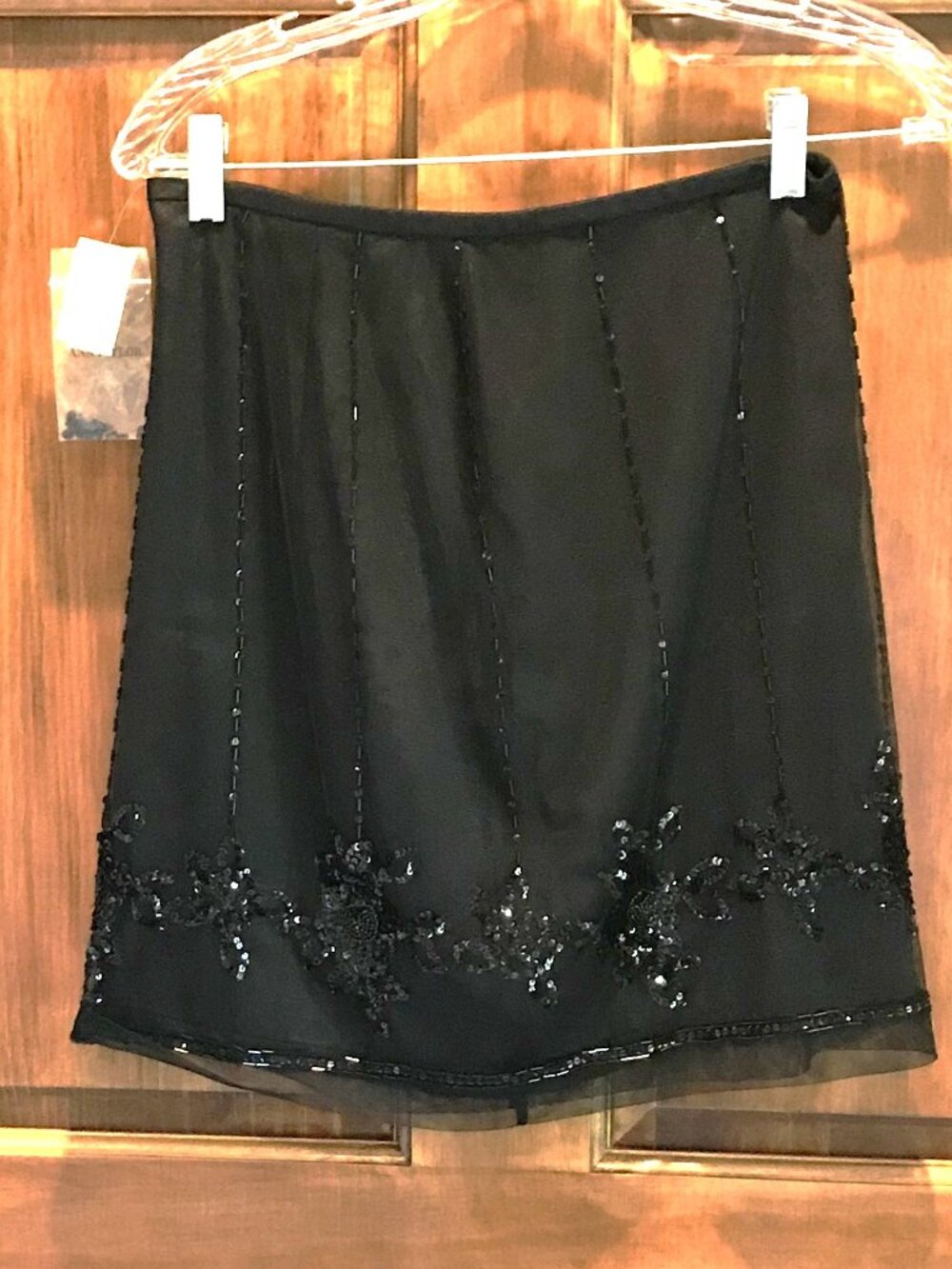 NWT, ANN TAYLOR BLACK SEQUINED SKIRT, LINED, SIZE 4P, SPECIAL OCCASION/PARTY